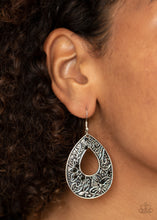 Load image into Gallery viewer, Botanical Butterfly - Black
