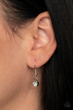 Load image into Gallery viewer, Frozen in TIMELESS - Black
